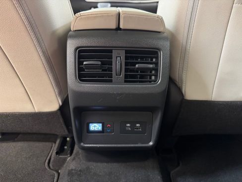 Used 2023 Nissan Rogue SL w/ SL Premium Package AWD/4WD image 18