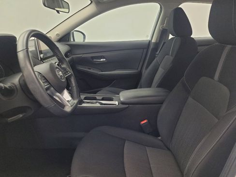 Used 2023 Nissan Sentra SV FWD image 17