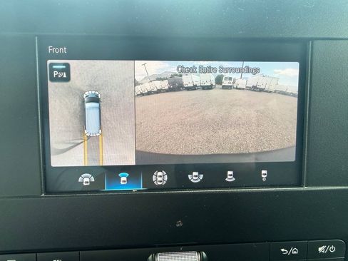 Used 2023 Mercedes-Benz Sprinter 2500 image 57
