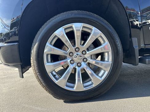 Certified 2025 Chevrolet Silverado 1500 High Country w/ Technology Package image 11