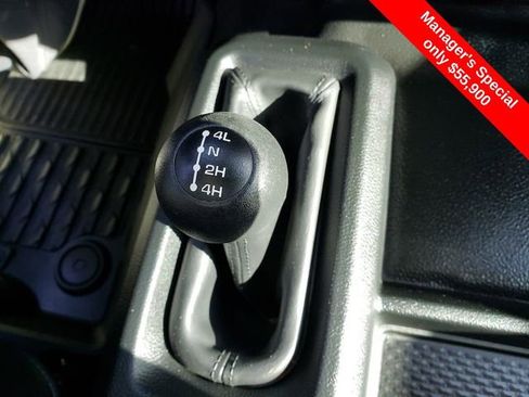 Used 2024 RAM 3500 Tradesman w/ Chrome Appearance Group image 23