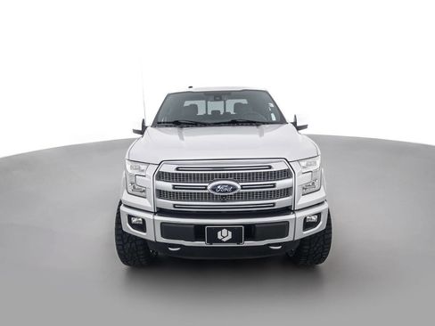 Used 2016 Ford F150 Platinum w/ Equipment Group 701A Luxury AWD/4WD image 2