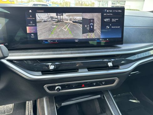 Certified 2023 BMW X7 xDrive40i w/ M Sport Package image 26