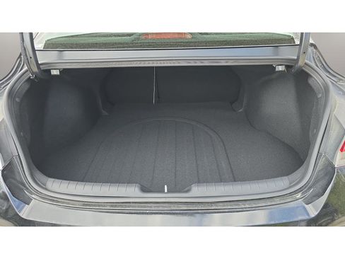 New 2026 Hyundai Elantra SEL Sport Premium FWD image 31