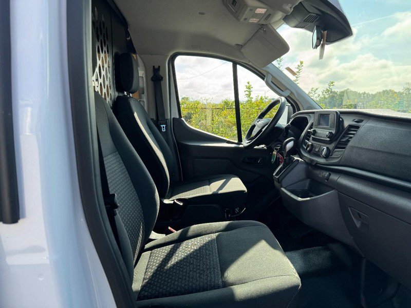 Used 2025 Ford Transit 250 Low Roof w/ Exterior Upgrade Package RWD image 14