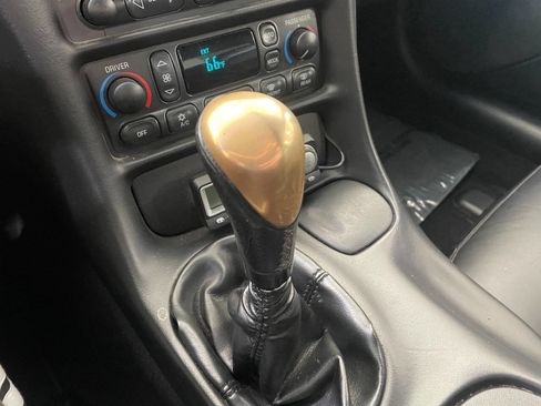 Used 2004 Chevrolet Corvette Z06 w/ Memory Package image 24