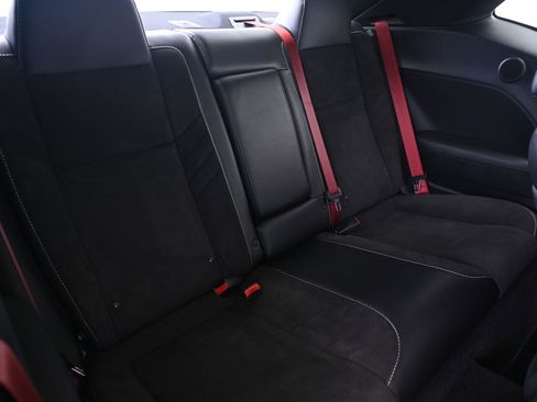 Used 2015 Dodge Challenger SRT Hellcat image 21