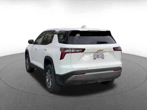 Used 2025 Chevrolet Equinox LT image 11