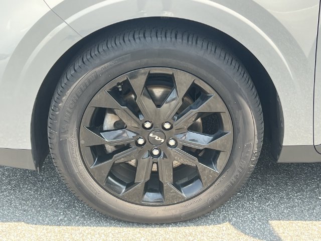 Used 2024 Kia Carnival SX Prestige FWD image 50