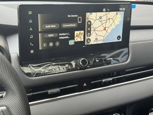 New 2025 Mitsubishi Outlander SE image 26