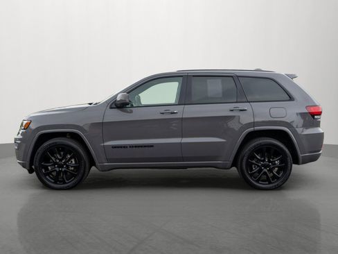 Used 2021 Jeep Grand Cherokee Laredo X AWD/4WD image 4