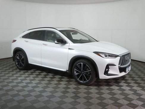 Used 2025 INFINITI QX55 Luxe w/ Cargo Package image 1