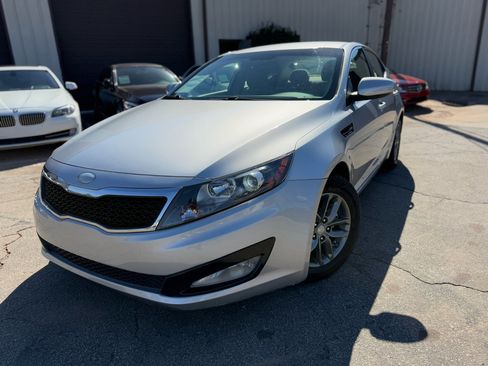 Used 2013 Kia Optima LX image 1