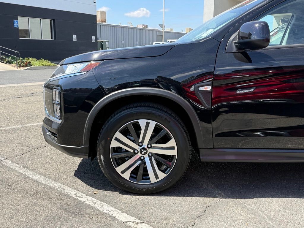 New 2027 Mitsubishi Outlander Sport ES FWD image 6