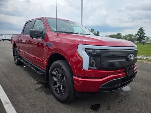 Used 2025 Ford F150 Lightning Flash AWD/4WD image 1