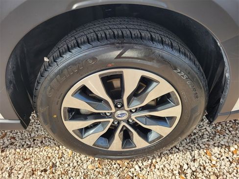 Used 2024 Subaru Outback Limited image 20