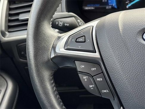 Certified 2024 Ford Edge SEL image 29