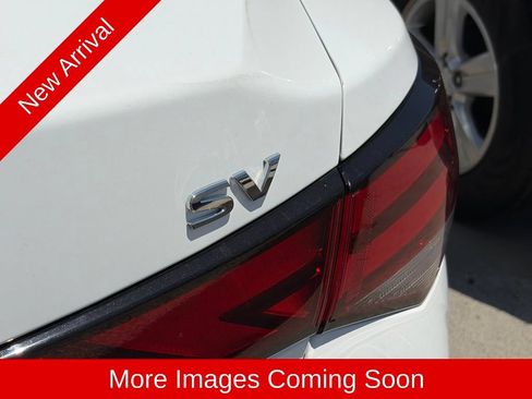 Used 2024 Nissan Sentra SV FWD image 11