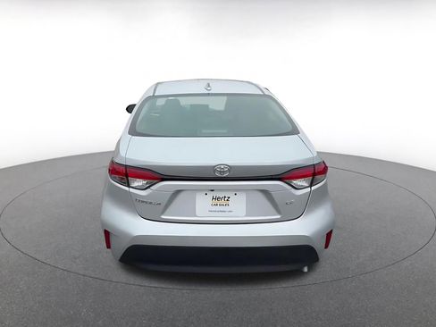 Used 2025 Toyota Corolla LE image 12