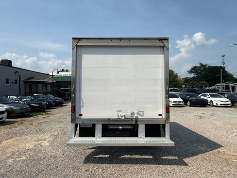 Used 2024 Ford E-350 and Econoline 350 Super Duty w/ Power Windows & Locks Group RWD image 6