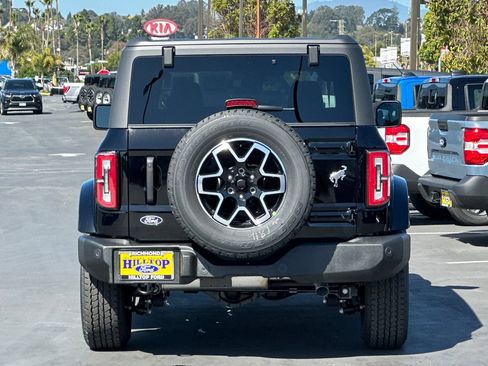 New 2026 Ford Bronco Outer Banks AWD/4WD image 5