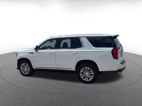 Used 2023 GMC Yukon Denali AWD/4WD image 8
