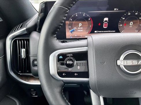 Certified 2025 Nissan Armada SL image 23