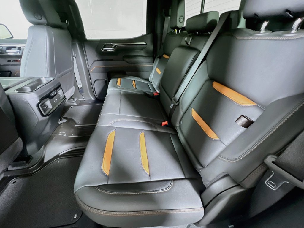 New 2026 GMC Sierra 1500 AT4 w/ AT4 Premium Package AWD/4WD image 21