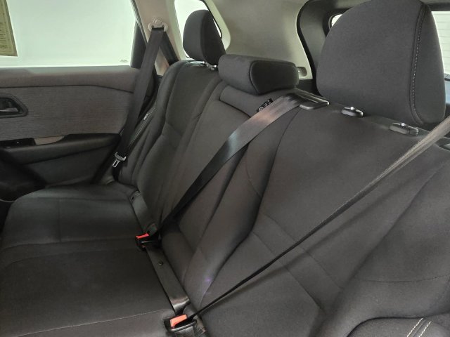 Used 2023 Nissan Rogue S FWD image 23