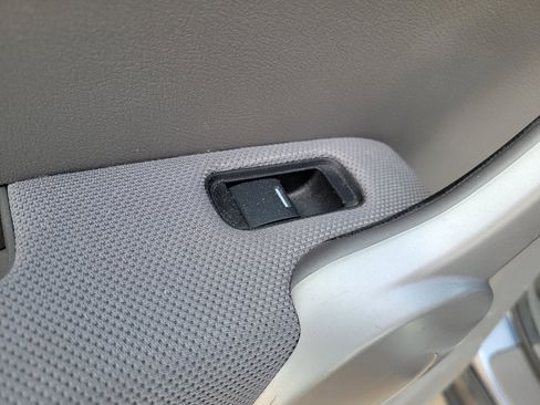 Used 2007 Honda CR-V LX image 14