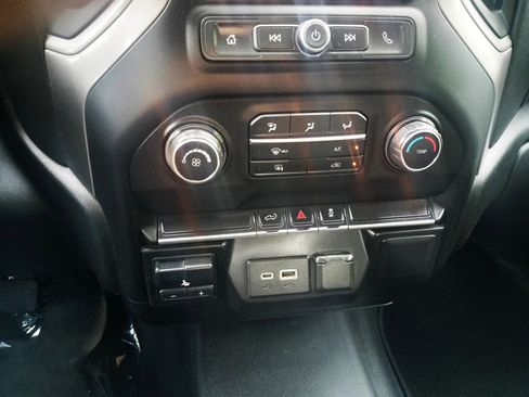 Used 2021 Chevrolet Silverado 2500 W/T w/ WT Fleet Convenience Package image 29