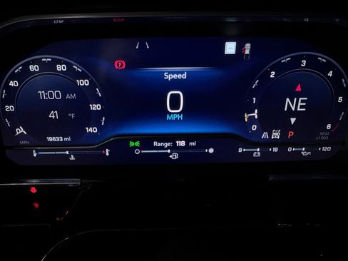 Certified 2023 Chevrolet Silverado 1500 RST w/ Redline Edition image 17