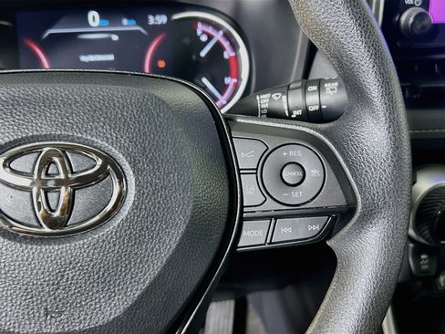 Used 2024 Toyota RAV4 XLE w/ Convenience Package FWD image 19