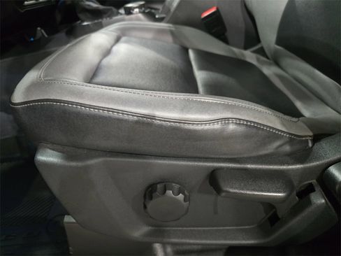 Used 2023 Ford Bronco Black Diamond w/ Sasquatch Package image 30