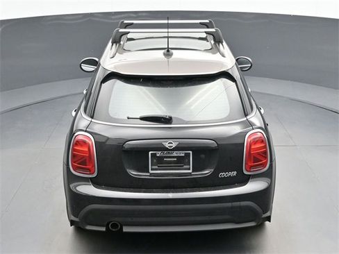 Used 2022 MINI Cooper 4-Door Hardtop image 21
