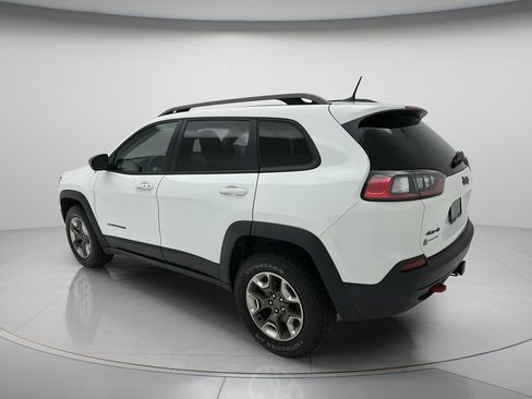 Used 2019 Jeep Cherokee Trailhawk w/ Comfort/Convenience Group AWD/4WD image 6