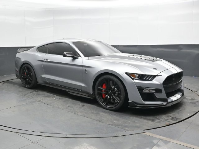 Used 2022 Ford Mustang Shelby GT500 w/ Technology Package RWD image 6