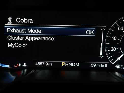 Used 2022 Ford Mustang Shelby GT500 w/ Technology Package RWD image 96