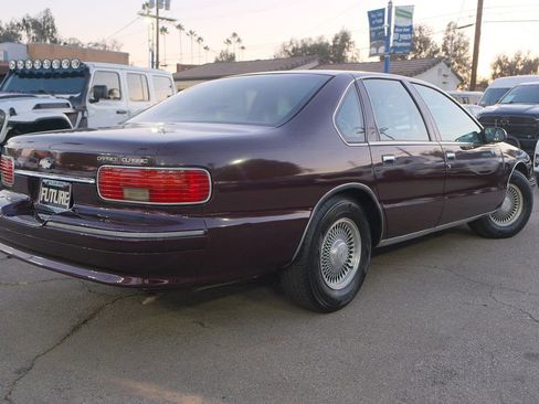 Used 1996 Chevrolet Caprice SS image 6