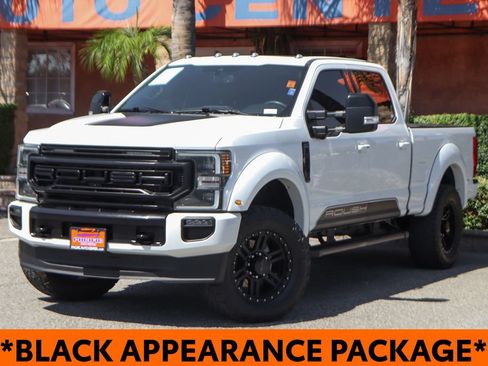 Used 2022 Ford F250 Lariat w/ Black Appearance Package AWD/4WD image 4