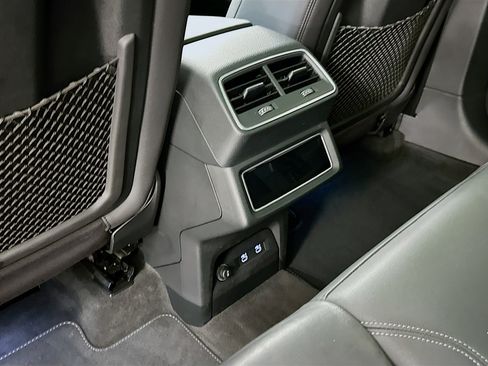 Used 2021 Audi e-tron Premium w/ Black Optic Package image 29