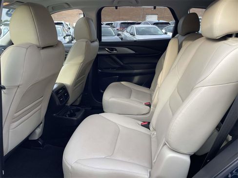 Used 2022 MAZDA CX-9 Touring w/ Touring Premium Package image 12