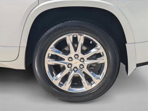 Used 2021 Chevrolet Traverse High Country FWD image 15