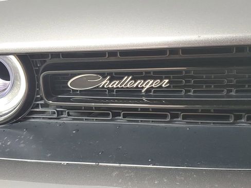 Used 2022 Dodge Challenger R/T Scat Pack RWD image 10