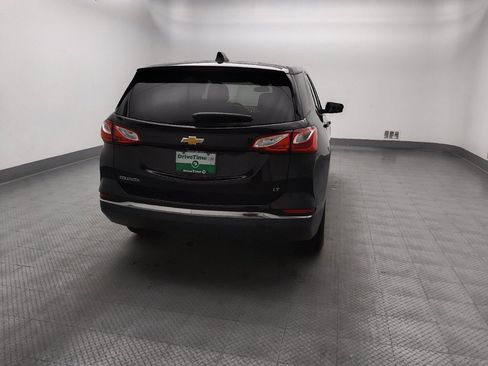Used 2020 Chevrolet Equinox LT FWD image 7