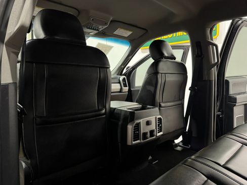 Used 2019 Ford F250 Lariat w/ Lariat Value Package image 17