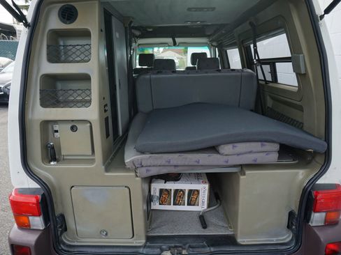 Used 1997 Volkswagen Eurovan Camper FWD image 20