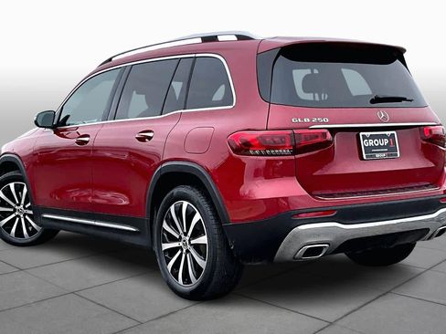 Used 2022 Mercedes-Benz GLB 250 image 13