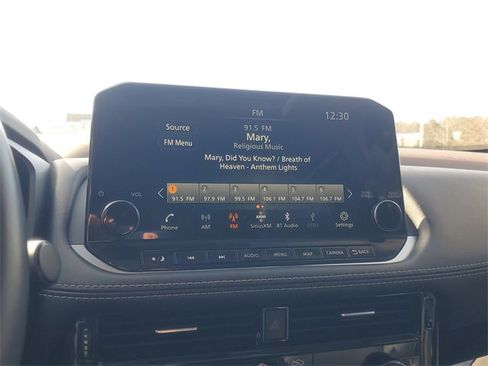 Used 2023 Nissan Rogue SL w/ SL Premium Package image 33