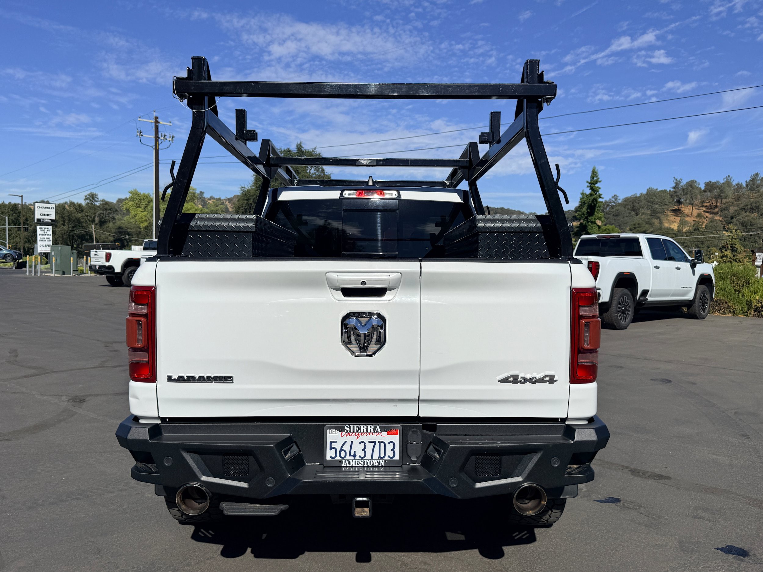 Used 2021 RAM 1500 Laramie AWD/4WD image 7